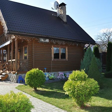 Cottage Smerekovyi Szkole Kültér fotó
